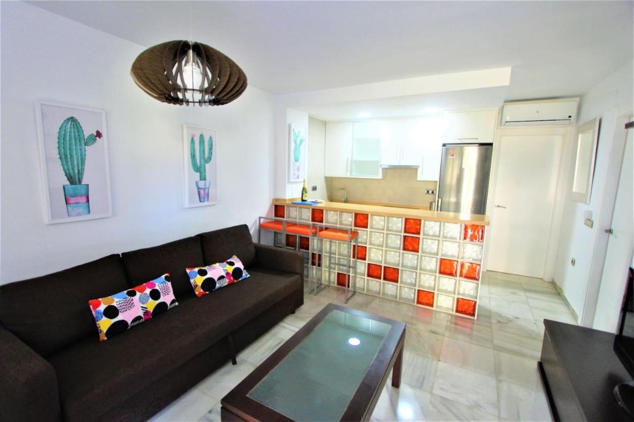 Apartamento Andalucía - A 100 Metros De La Playa - Piscina - Excelente Conexión Wifi *